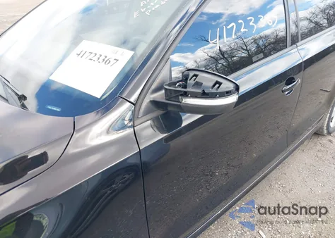 2011 Volkswagen Jetta 2.0L Tdi z USA, uszkodzony, nr VIN 3VWLL7AJ8BM109971